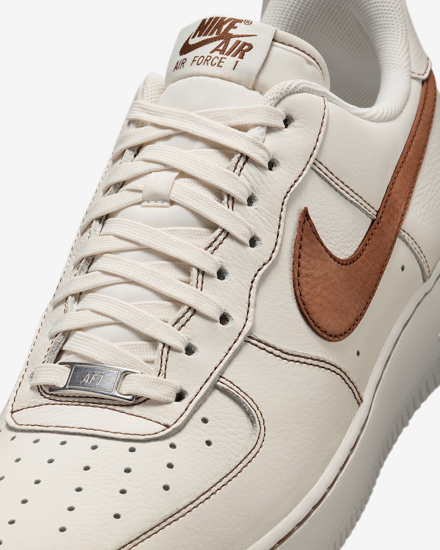 Nike Elite